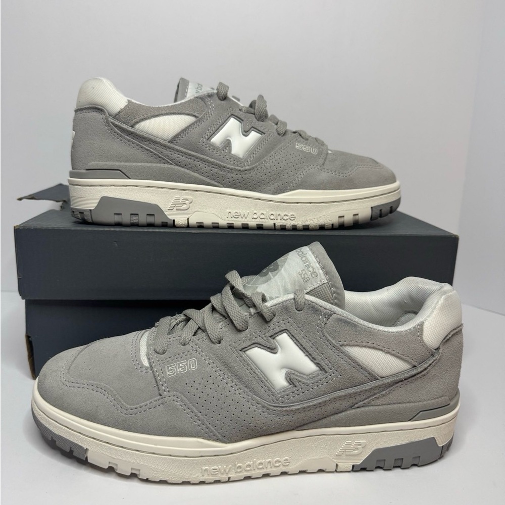 New Balance 550 Size 9 Men’s – Lightly Used w/ Box